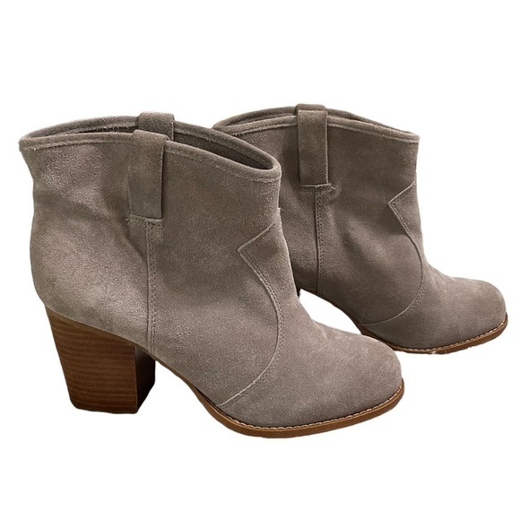 Splendid Grey Suede Stacked Heel Booties Size 9.5 - Picture 1 of 11